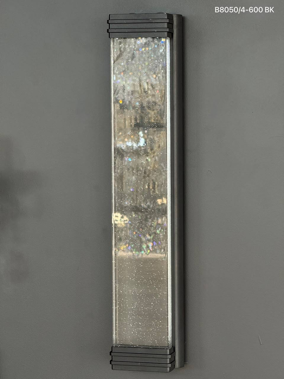B8050/4-600 BK ( Led 24W 4.7kg)