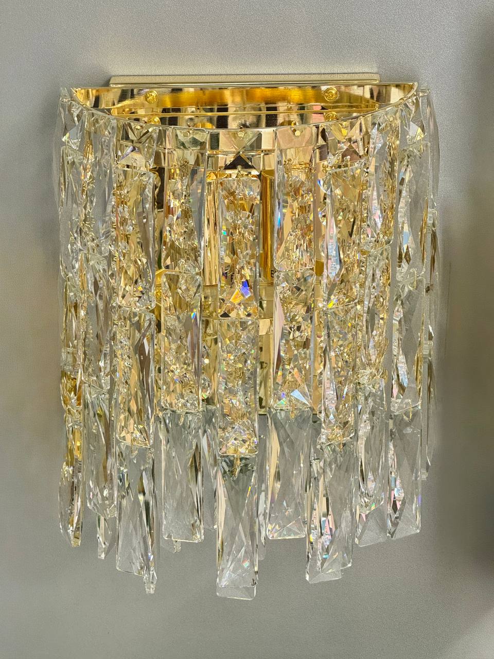 (Safira Light) Бра M33/WB02 H gold (200*H250 E14*2*40W) (X)